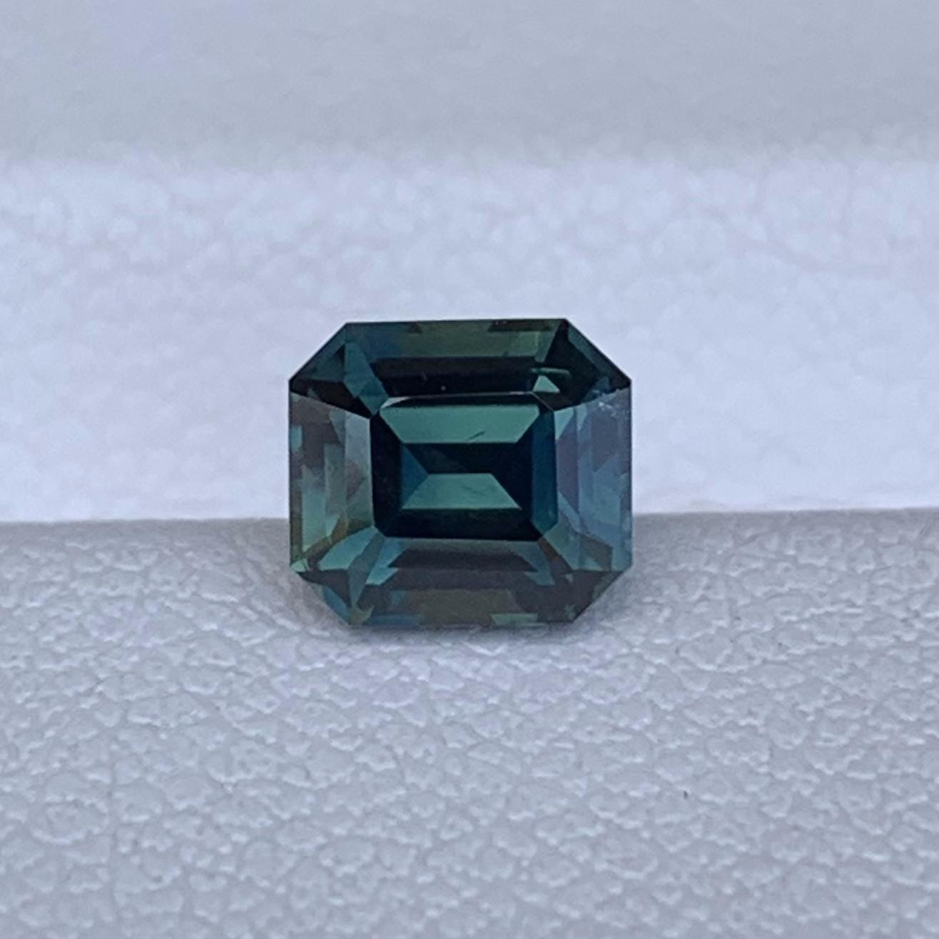 Natural Teal Sapphire 1.17ct - (UH) - Baza Boutique