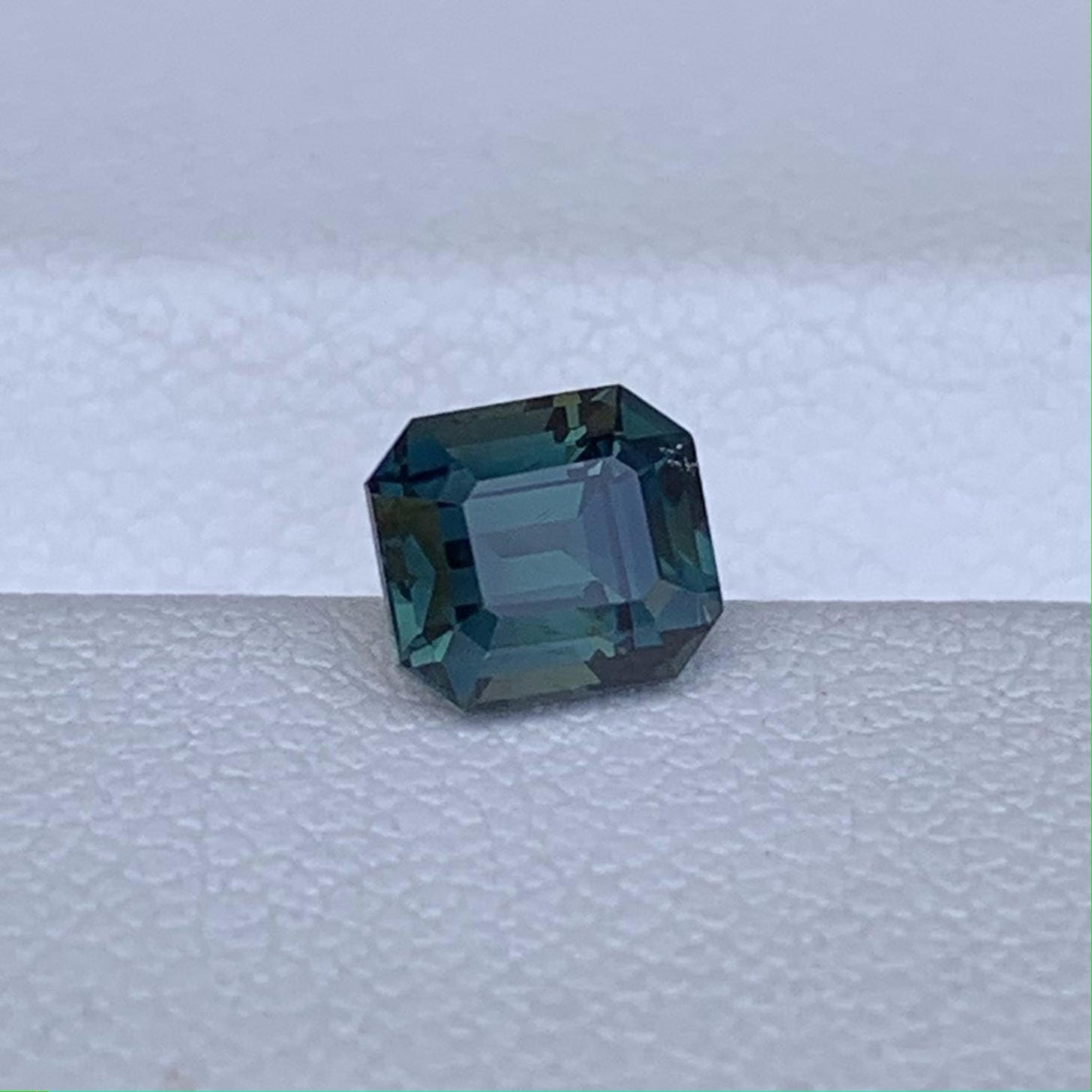 Natural Teal Sapphire 1.17ct - (UH) - Baza Boutique