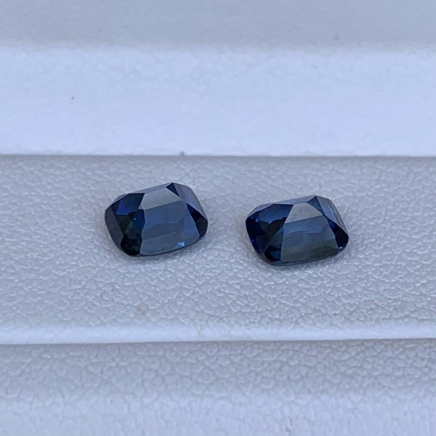 Royal Blue Sapphire Pair 1.64ct - (H) - Baza Boutique