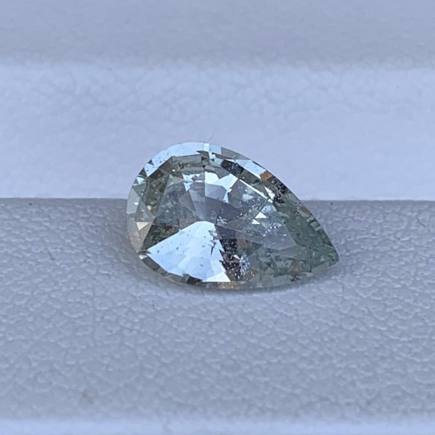 Mint Green Sapphire 1.66ct - (UH)