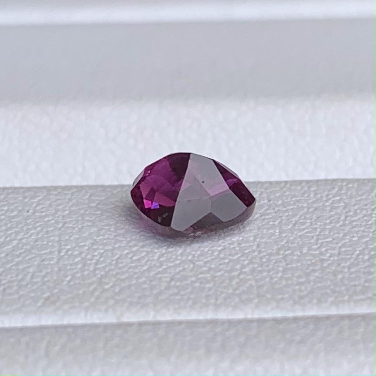 Natural Heart Shaped Purplish Red Ruby 1.01ct - (H) - Baza Boutique