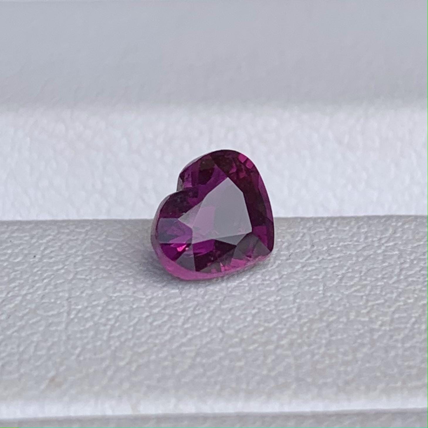 Natural Heart Shaped Purplish Red Ruby 1.01ct - (H) - Baza Boutique