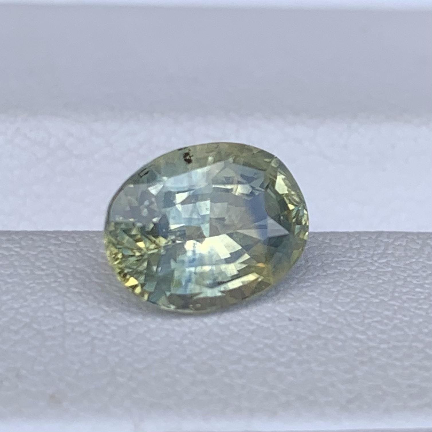Yellow Blue Bi Color Sapphire 2.59ct - (N) - Baza Boutique