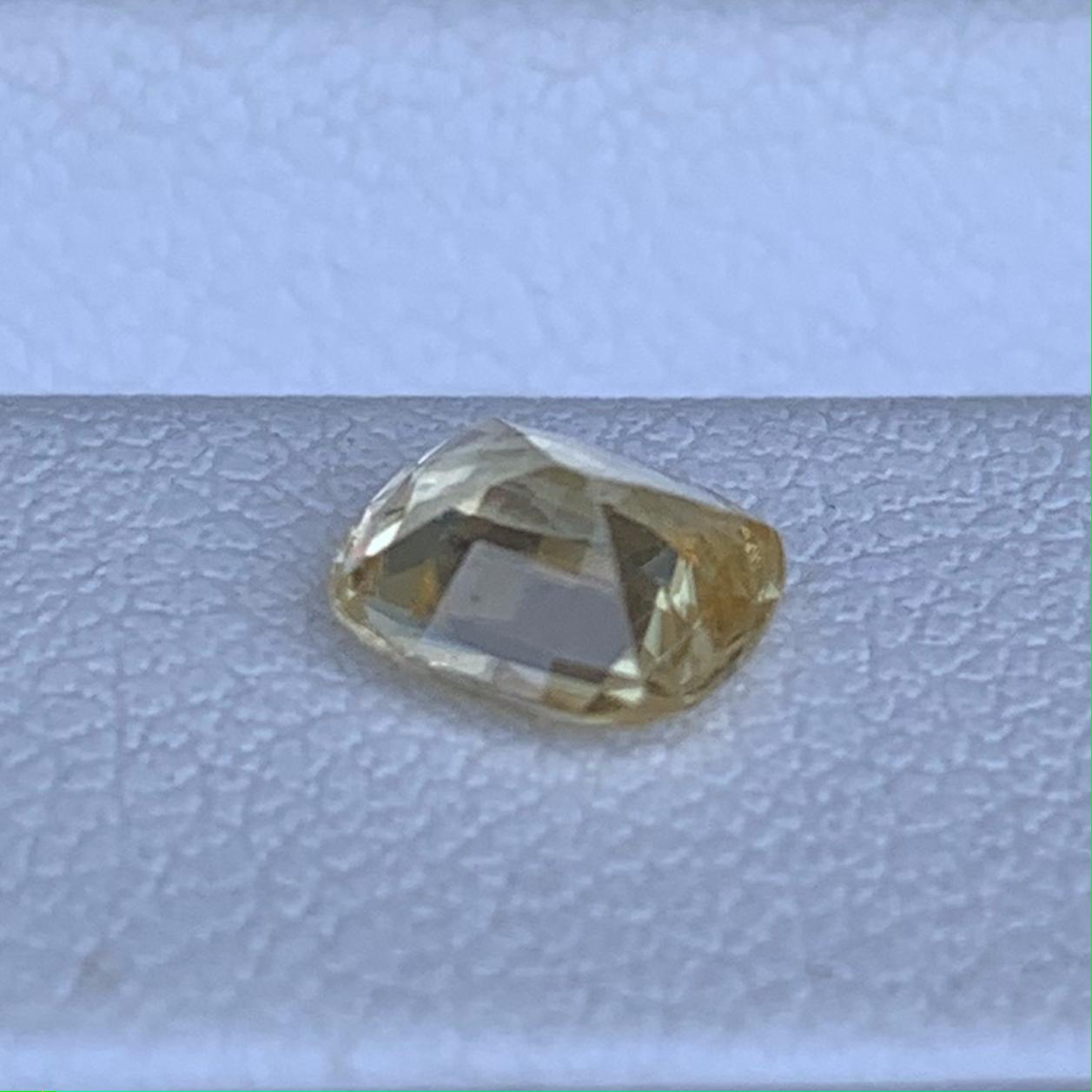 Natural Yellow Sapphire 1.05ct - (UH) - Baza Boutique