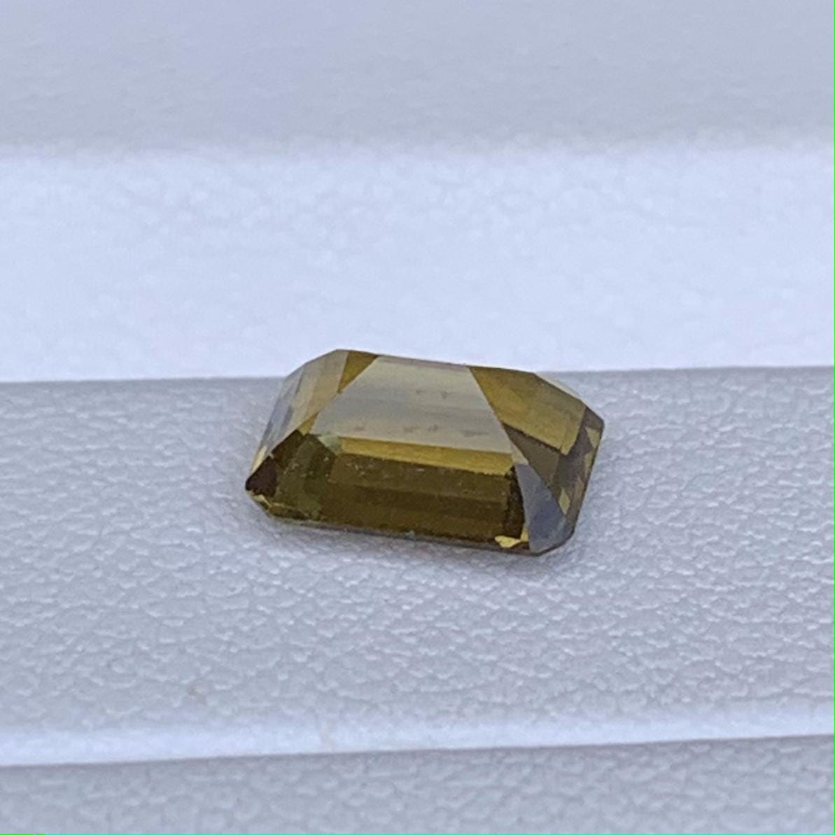 Natural Lemon Yellow Sapphire 1.88ct - (UH) - Baza Boutique