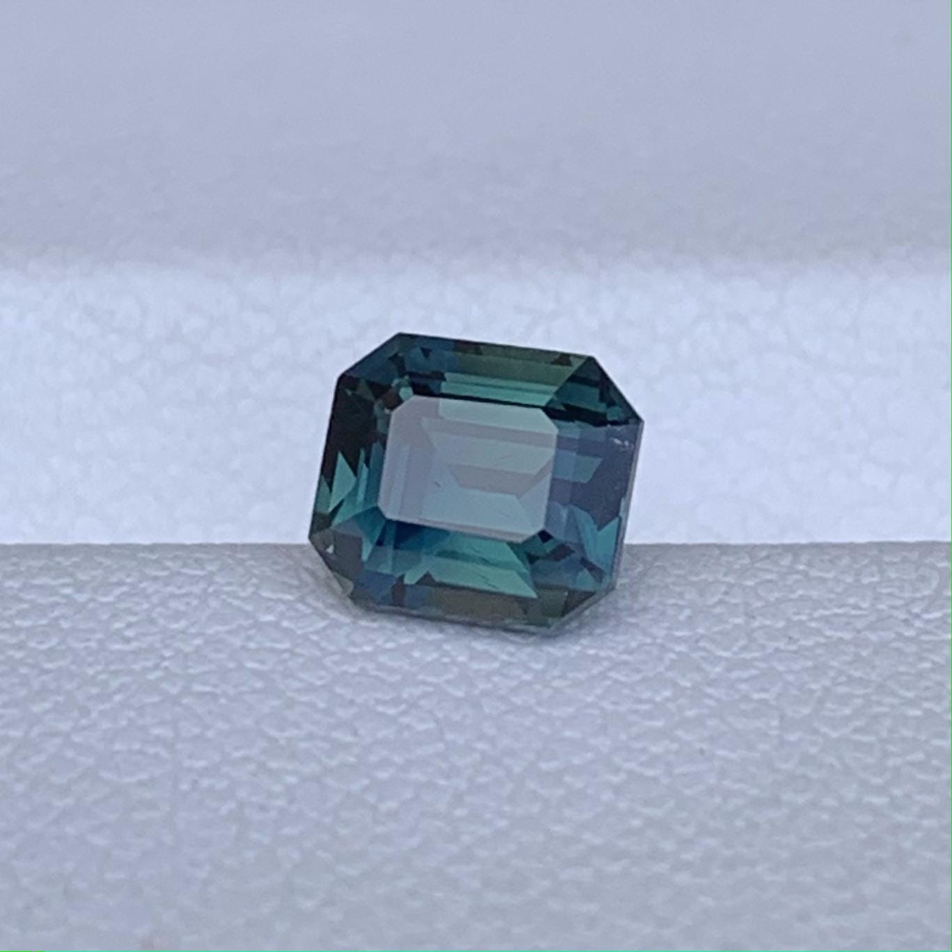Natural Teal Sapphire 1.17ct - (UH) - Baza Boutique