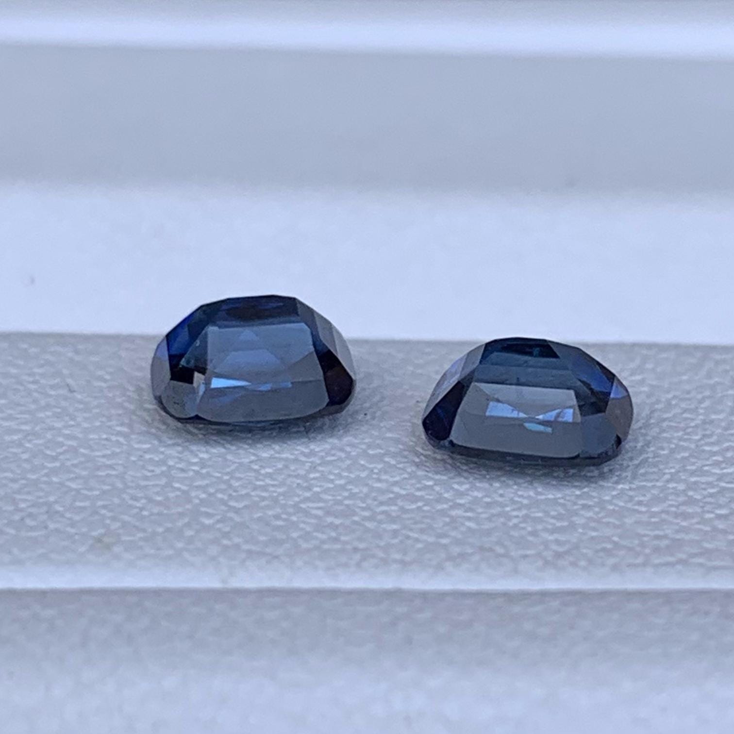 Royal Blue Sapphire Pair 1.64ct - (H) - Baza Boutique