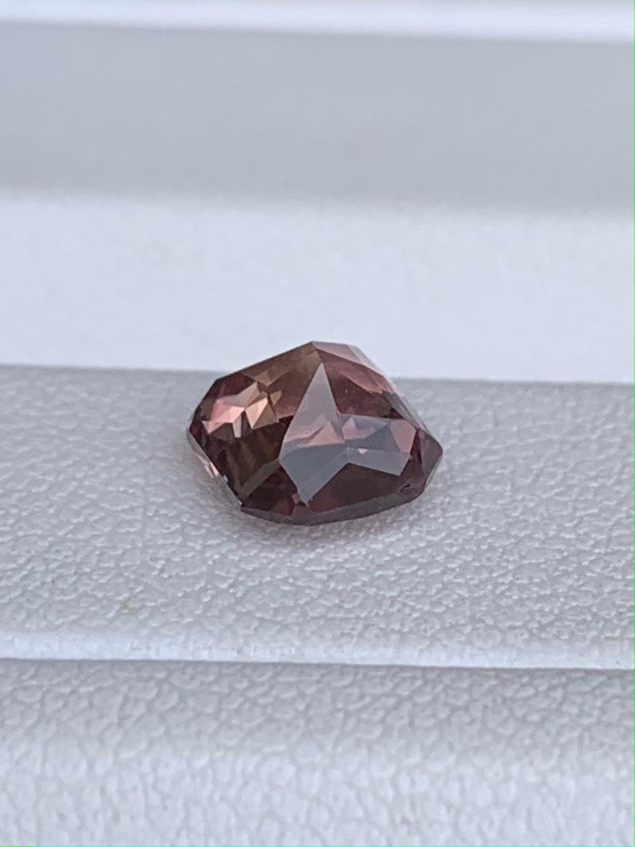 Natural Radiant Cut Padparadscha Sapphire 2.04ct - (UH)