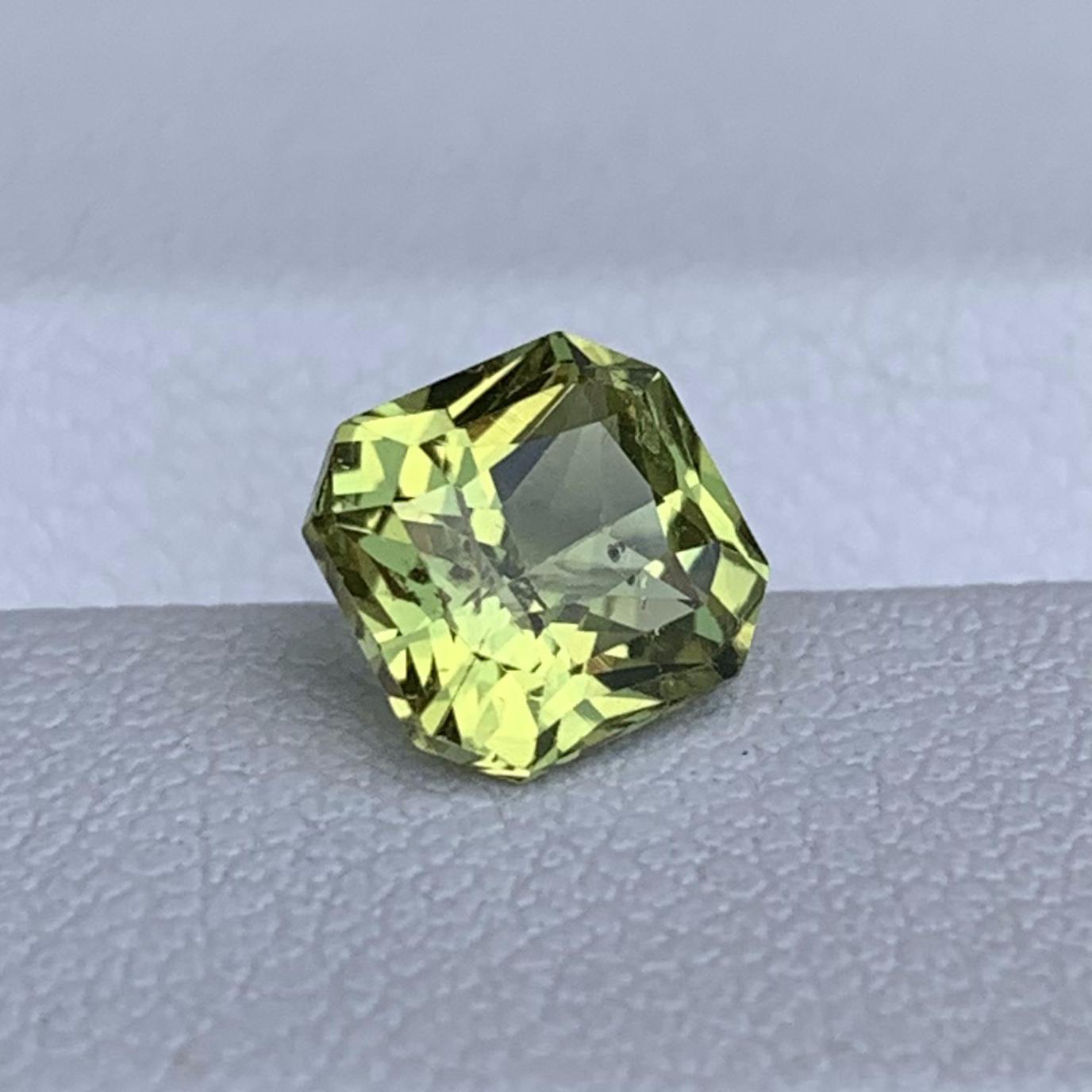 Natural Radiant Cut Vanadium Chrysoberyl 1.79ct - (UH)