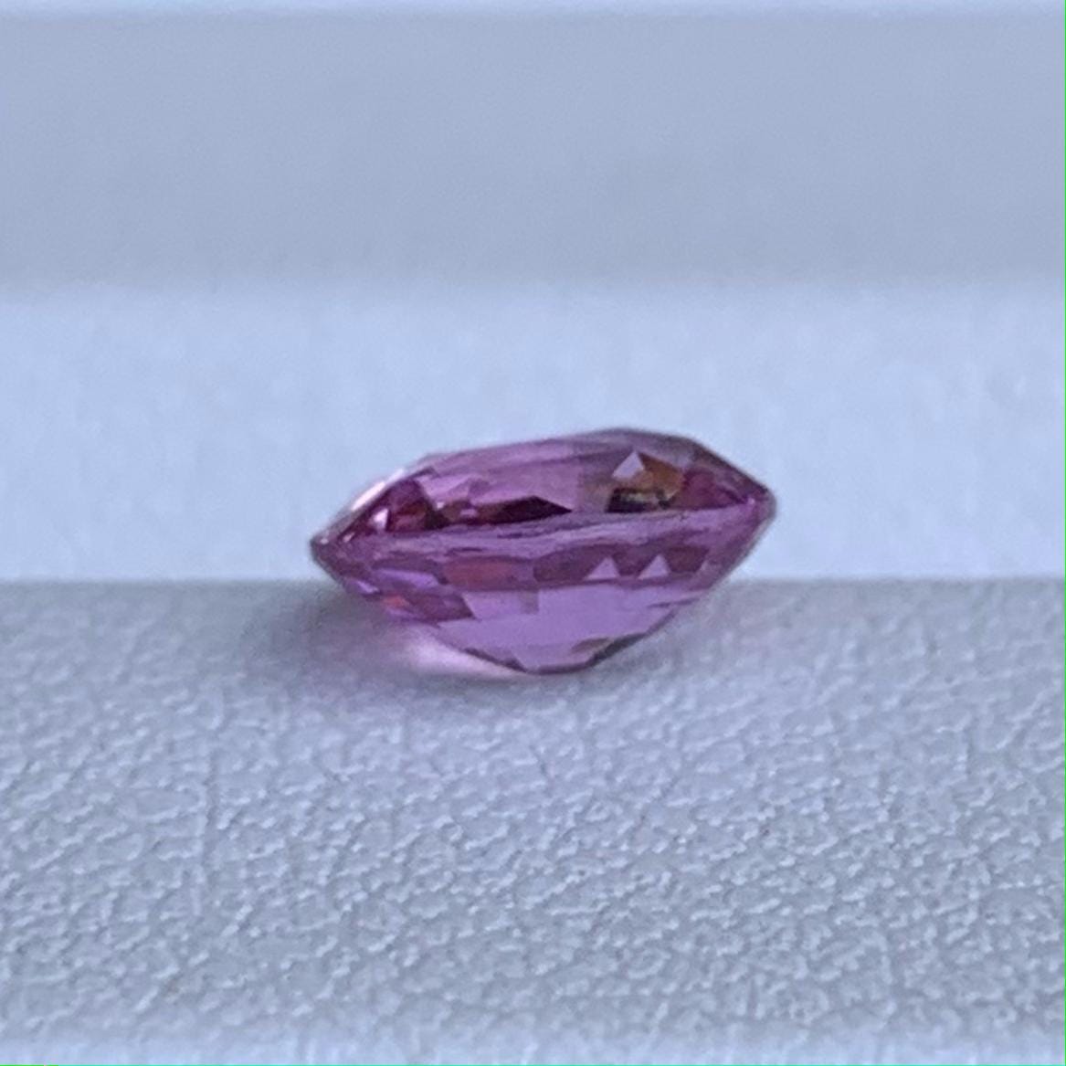 Natural Oval Cut Pink Sapphire 1.24ct - (UH)