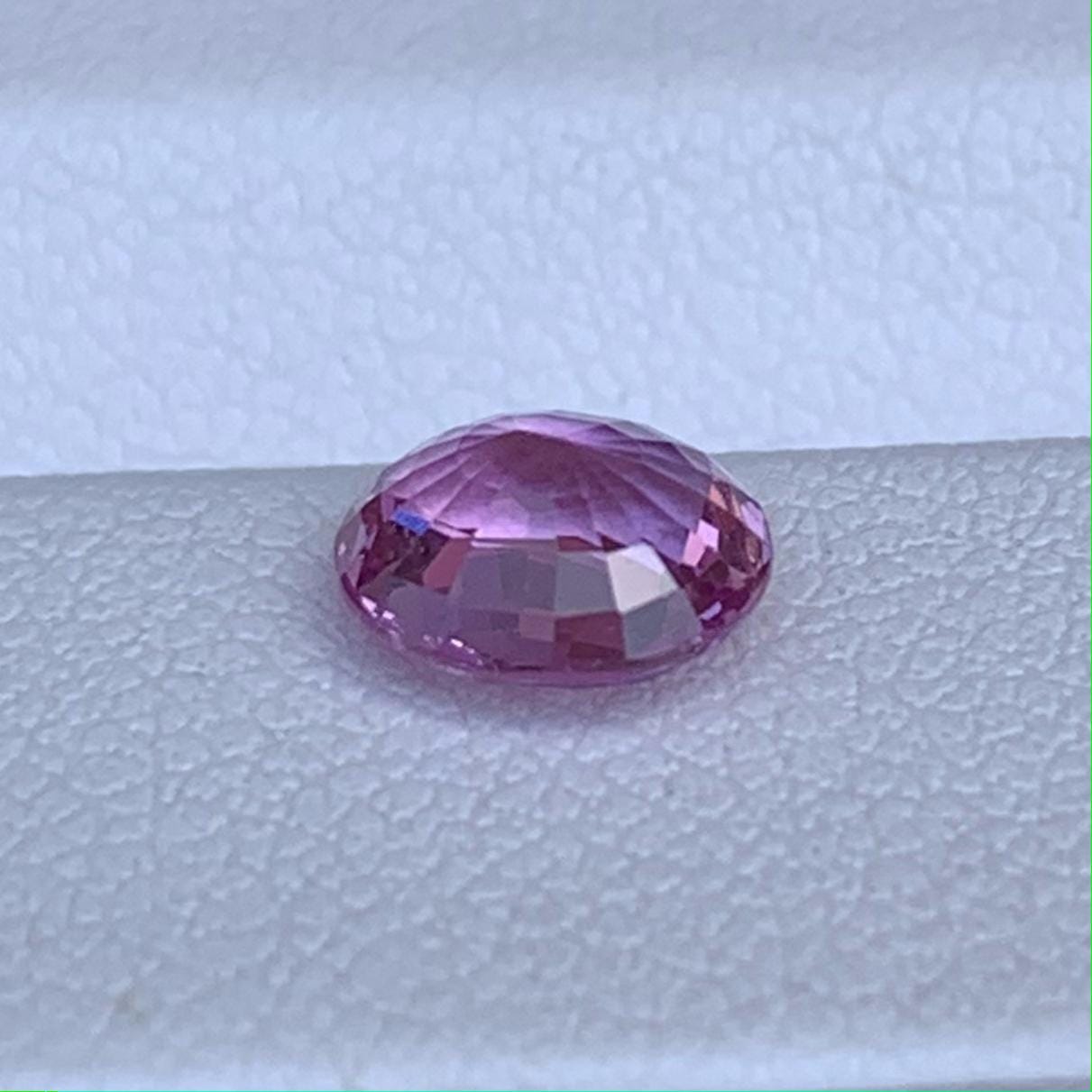 Natural Oval Cut Pink Sapphire 1.24ct - (UH)