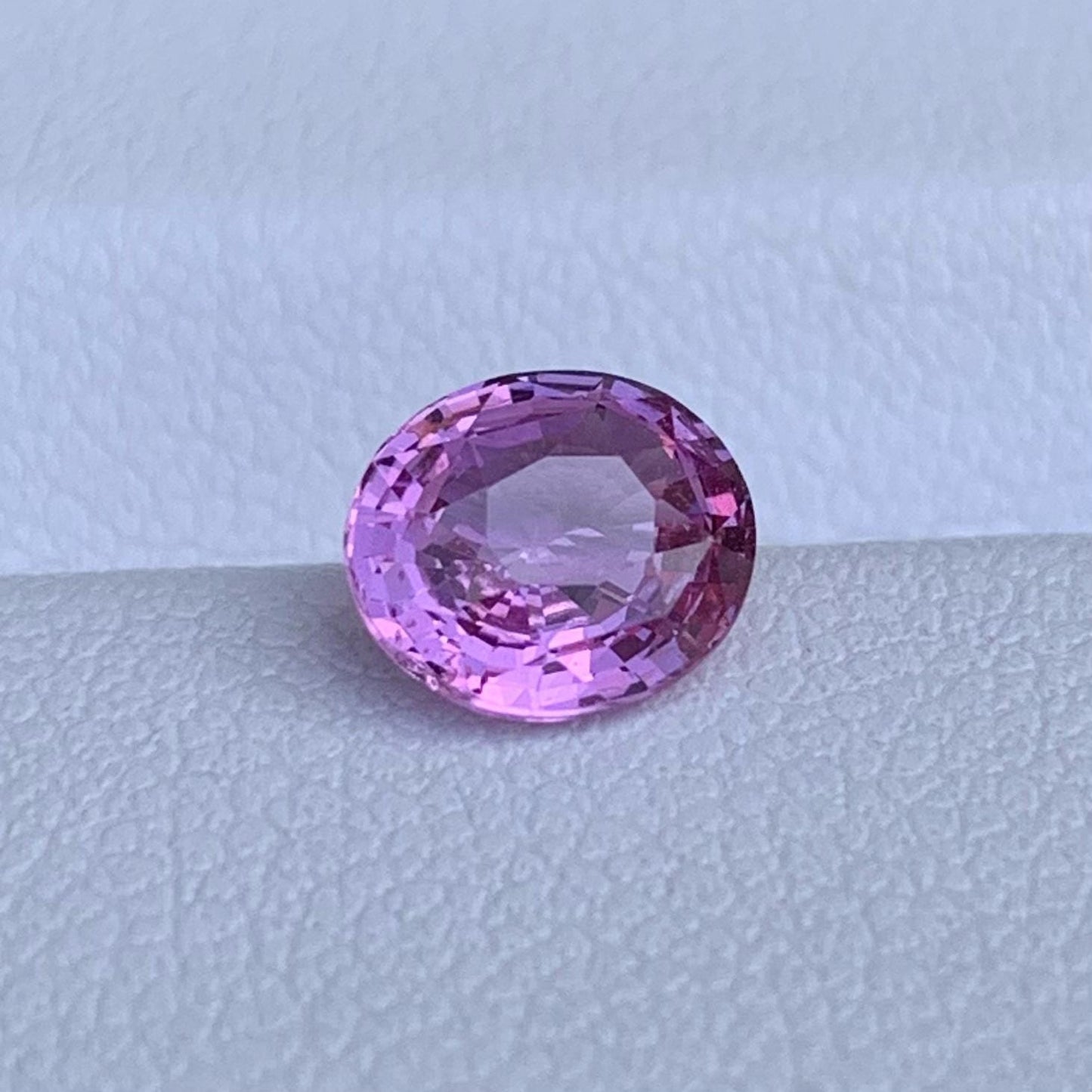 Natural Oval Cut Pink Sapphire 1.24ct - (UH)