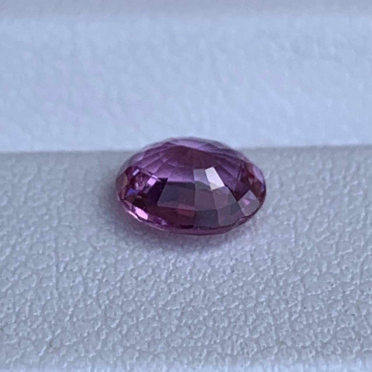 Natural Oval Cut Pink Sapphire 1.24ct - (UH)
