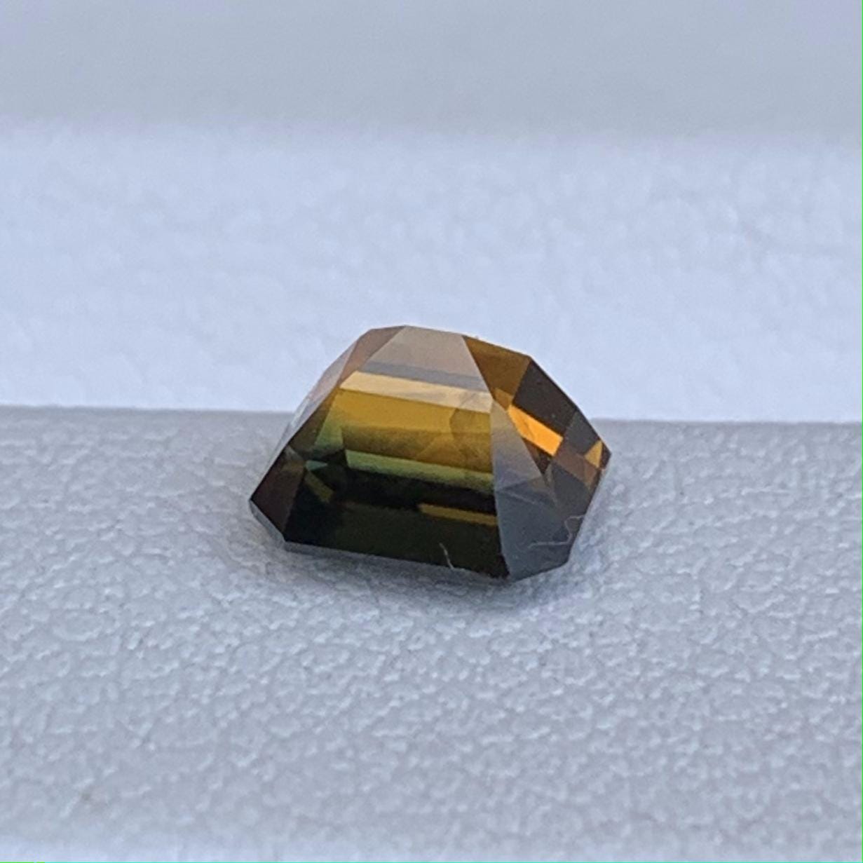 Rare Bi Color Sapphire 1.44ct - (H)