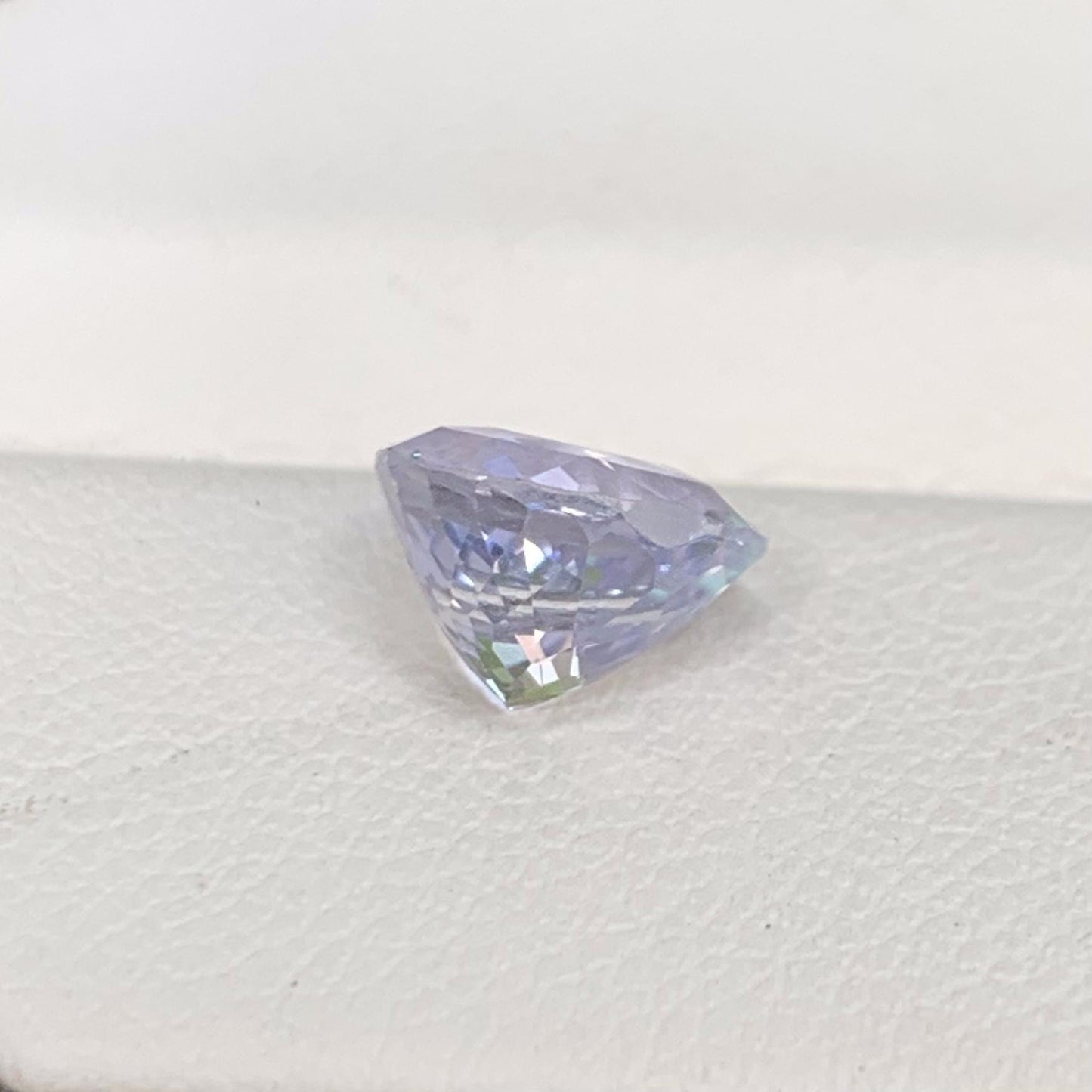 Heart Shaped Lavender Sapphire 2.63ct - (UH) - Baza Boutique