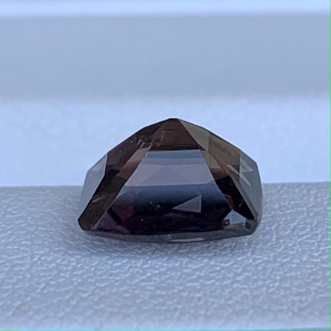 Rare Natural Whiskey Sapphire 2.66ct - (UH)