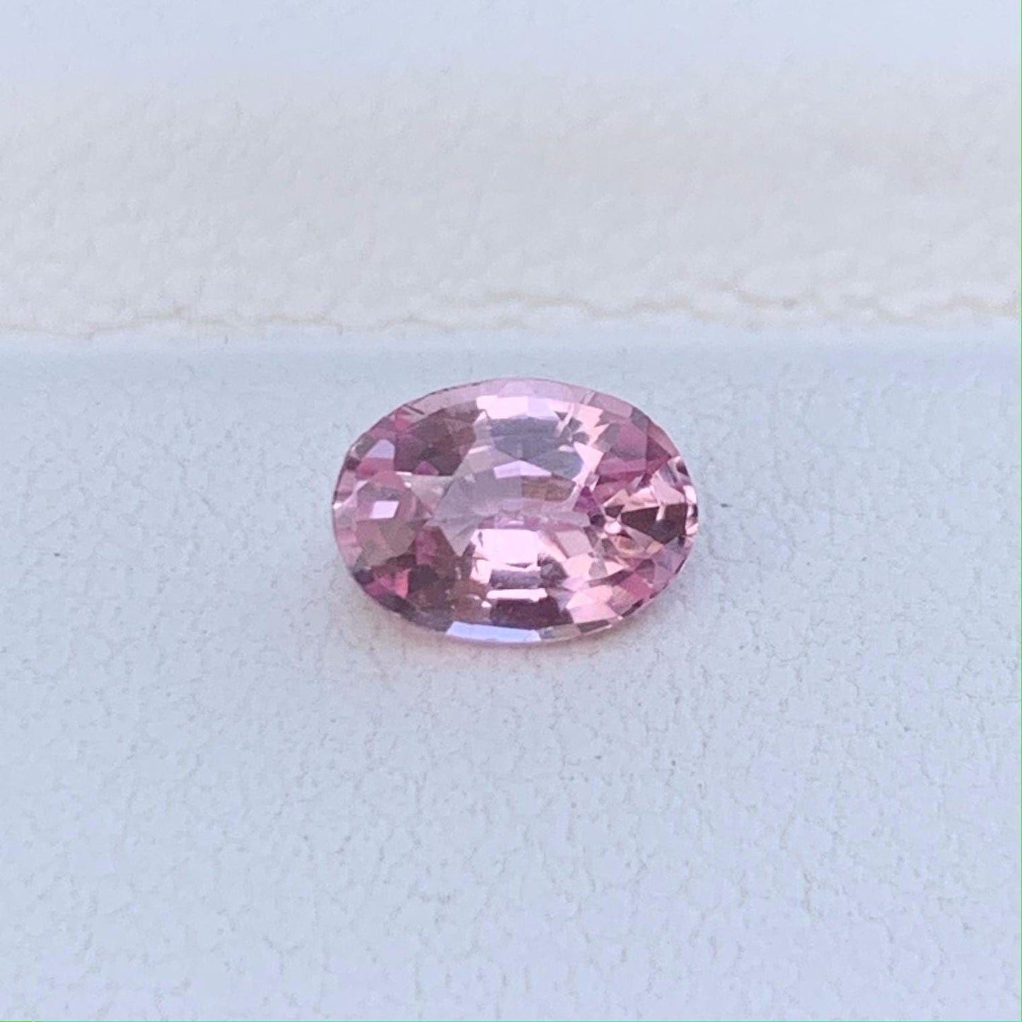 Natural Oval Cut Padparadscha Sapphire 0.71ct - (H)