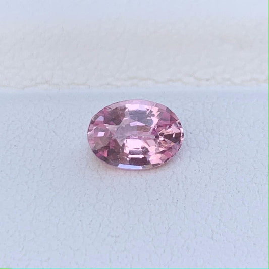 Natural Oval Cut Padparadscha Sapphire 0.71ct - (H)