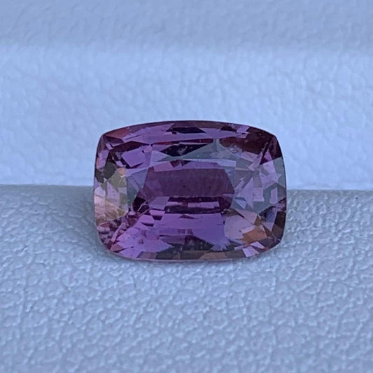 Grape Pink Sapphire 2.01ct - (UH) - Baza Boutique