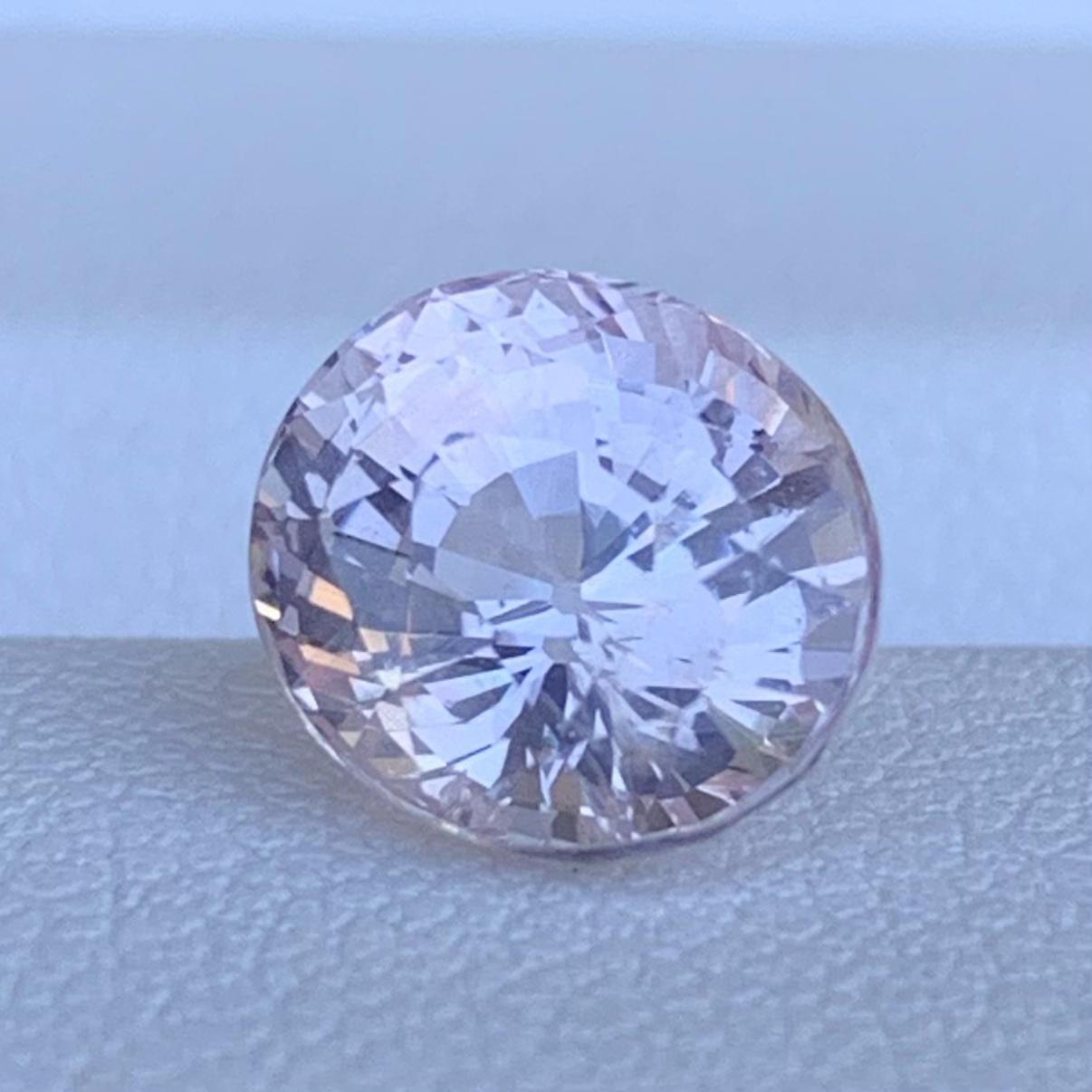 Natural Peach Sapphire 3.16ct - (UH) - Baza Boutique