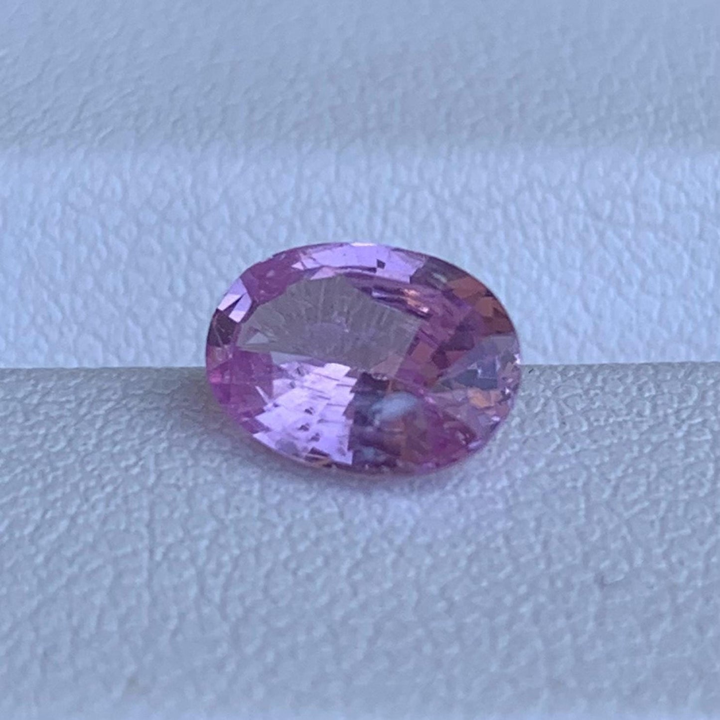 Natura Hot Pink Sapphire 1.54ct - (UH) - Baza Boutique