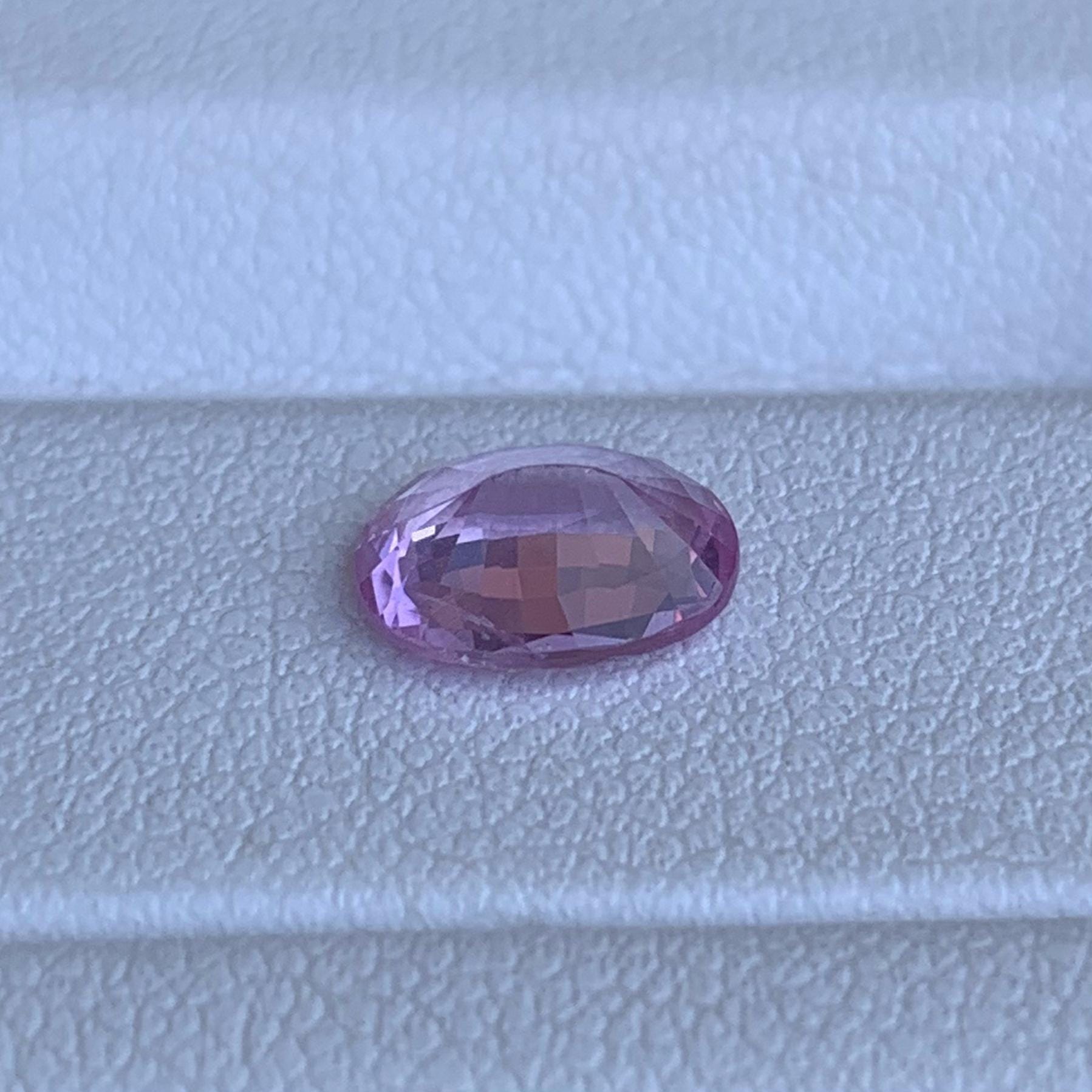 Natura Hot Pink Sapphire 1.54ct - (UH) - Baza Boutique