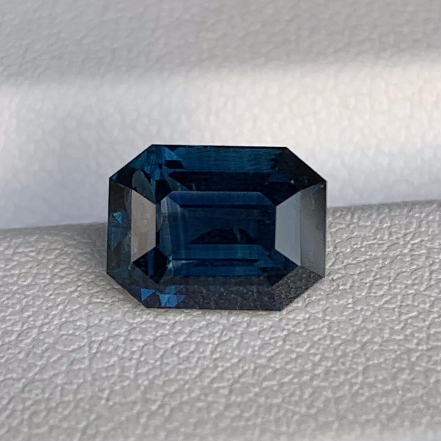 Natural Indigo Blue Sapphire 3.03ct - (UH) - Baza Boutique