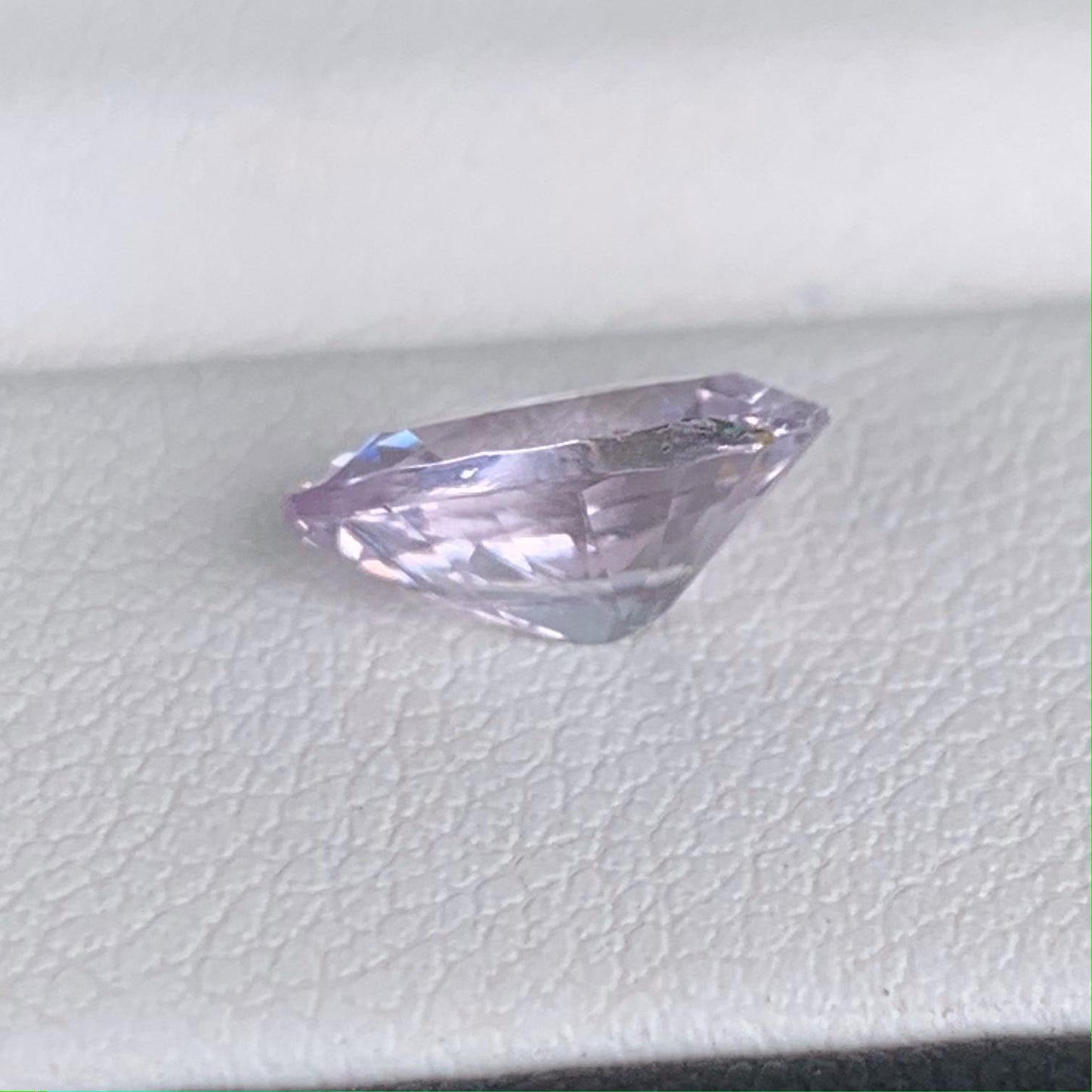 Natural Pear Cut Lavender Sapphire 2.07ct - (UH)