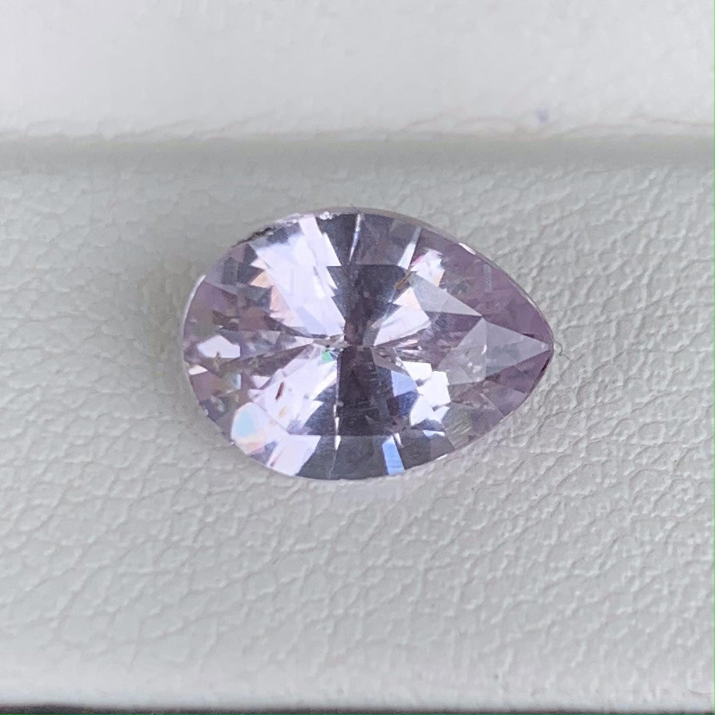 Natural Pear Cut Lavender Sapphire 2.07ct - (UH)