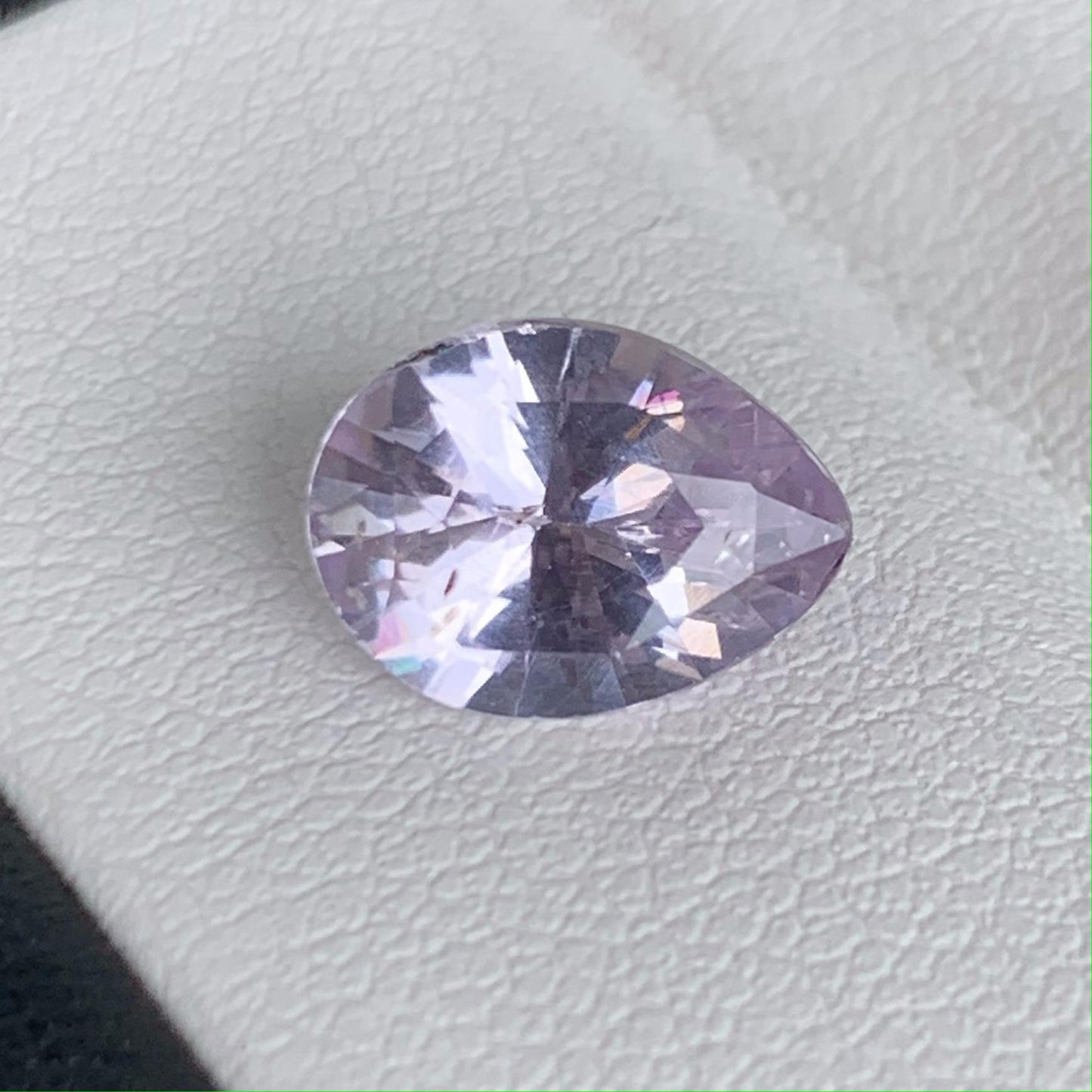 Natural Pear Cut Lavender Sapphire 2.07ct - (UH)