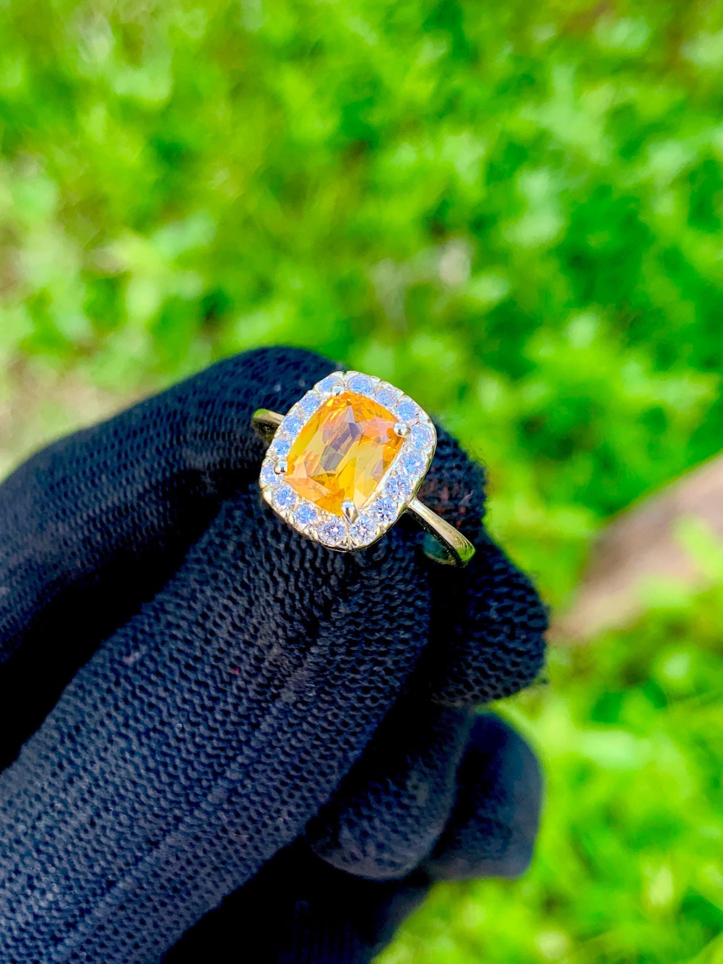 Golden Yellow Sapphire 2.10ct Ring in 14K Rose Gold with Natural Diamonds