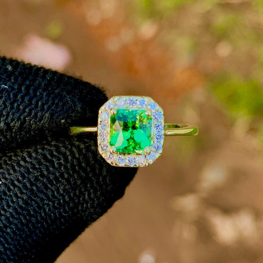 1.52ct Tsavorite Garnet Ring in 14K Rose Gold with Natural Diamonds