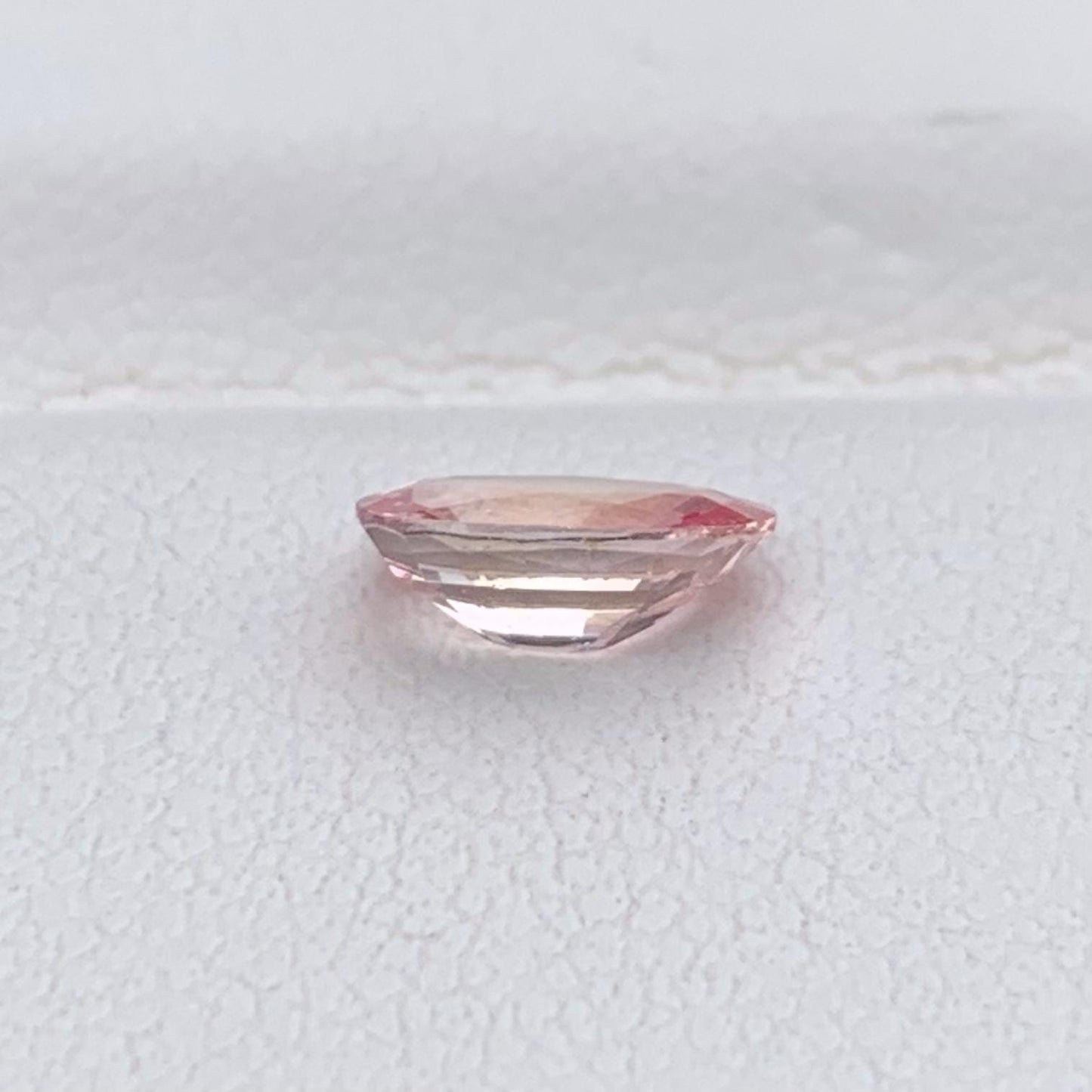 Natural Padparadscha Sapphire 0.82ct - (H)