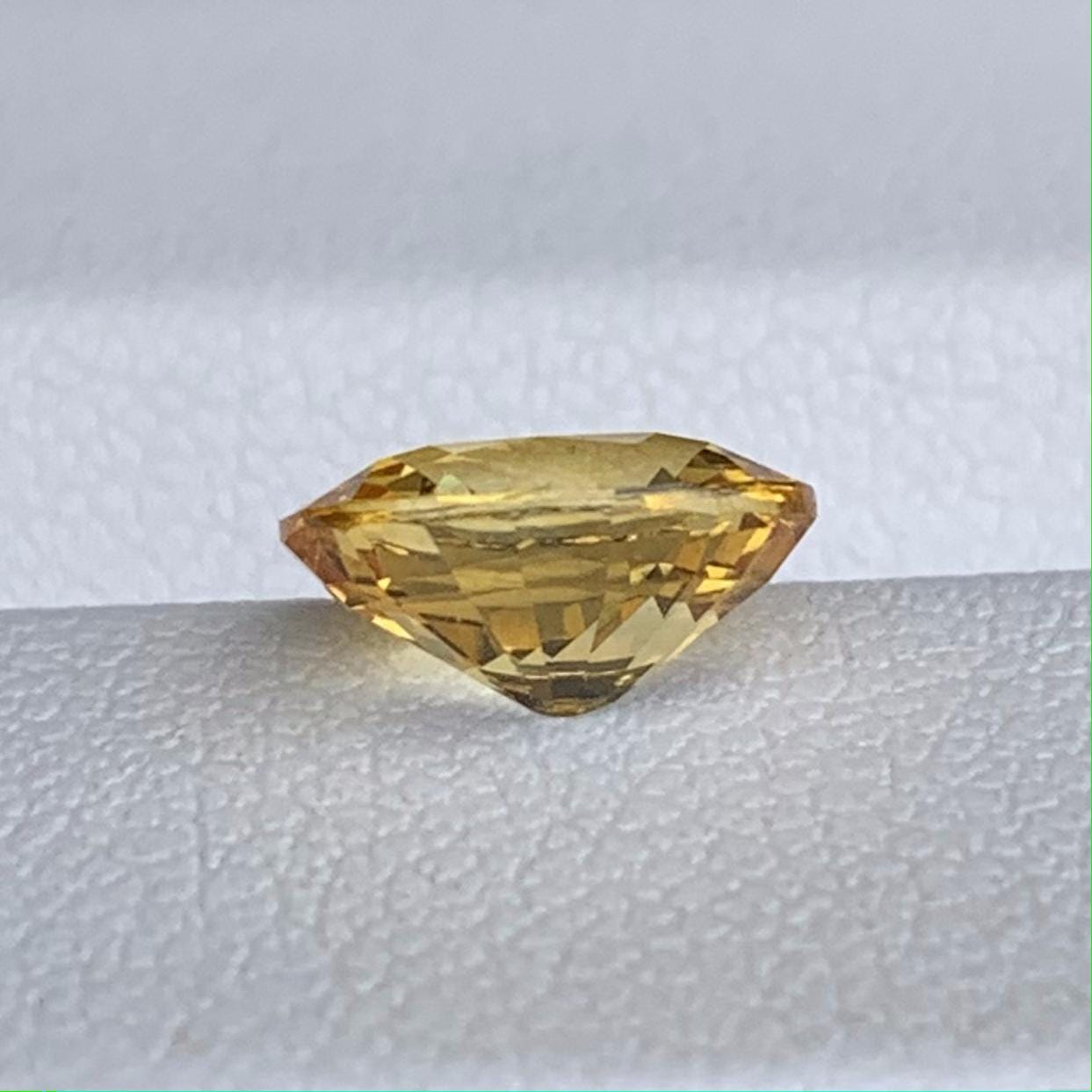 Natural Oval Cut Yellow Sapphire 2.15ct - (H)