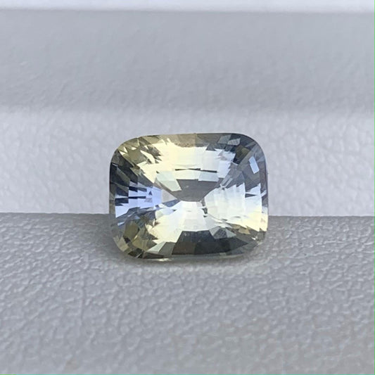Natural Cushion Cut Bi Color Sapphire 2.06ct - (UH)