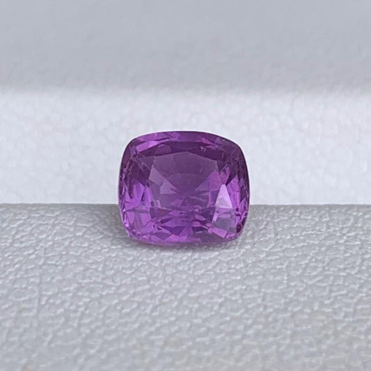 Natural Cushion Cut Violet Sapphire 1.04ct - (UH)