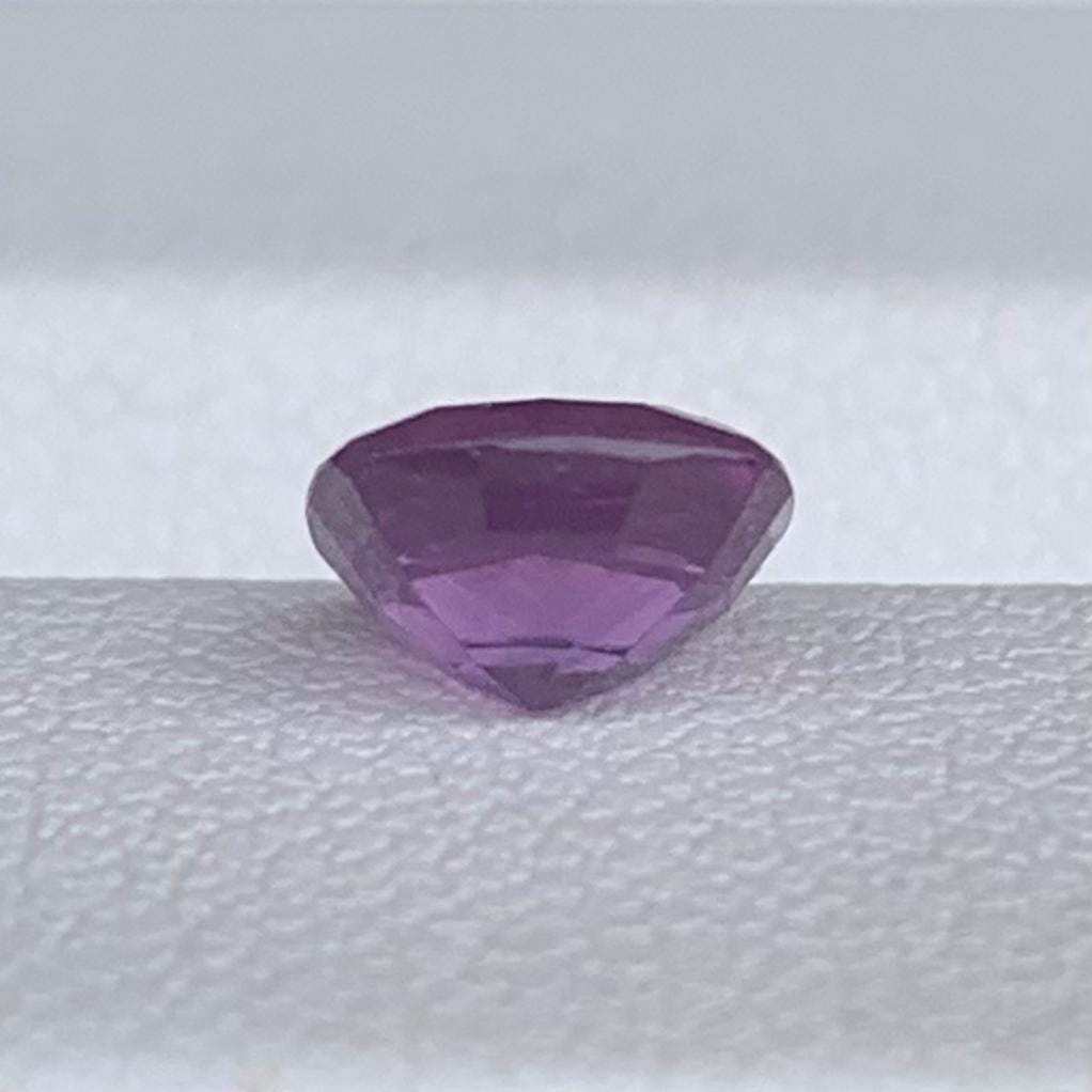 Natural Cushion Cut Violet Sapphire 1.04ct - (UH)