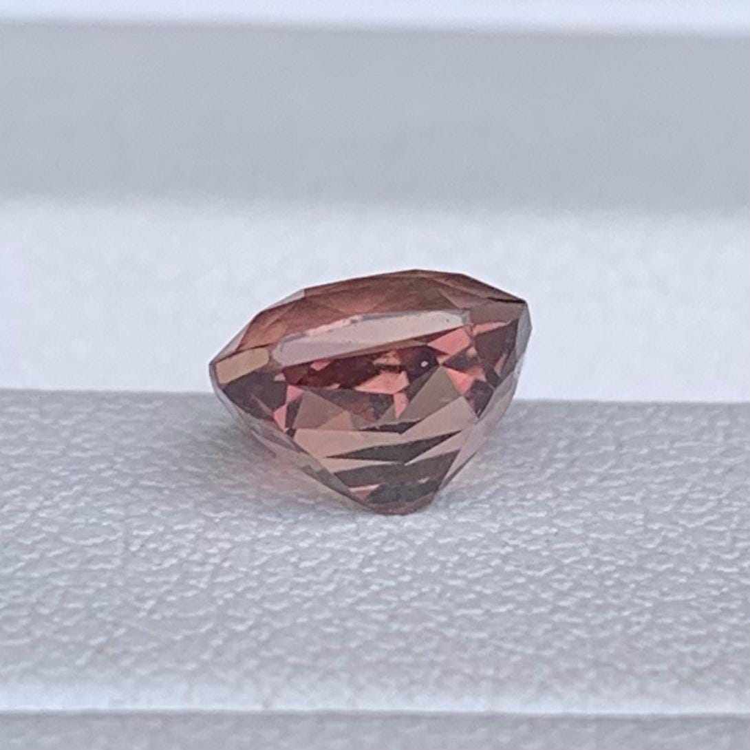 Natural Radiant Cut Padparadscha Sapphire 2.04ct - (UH)