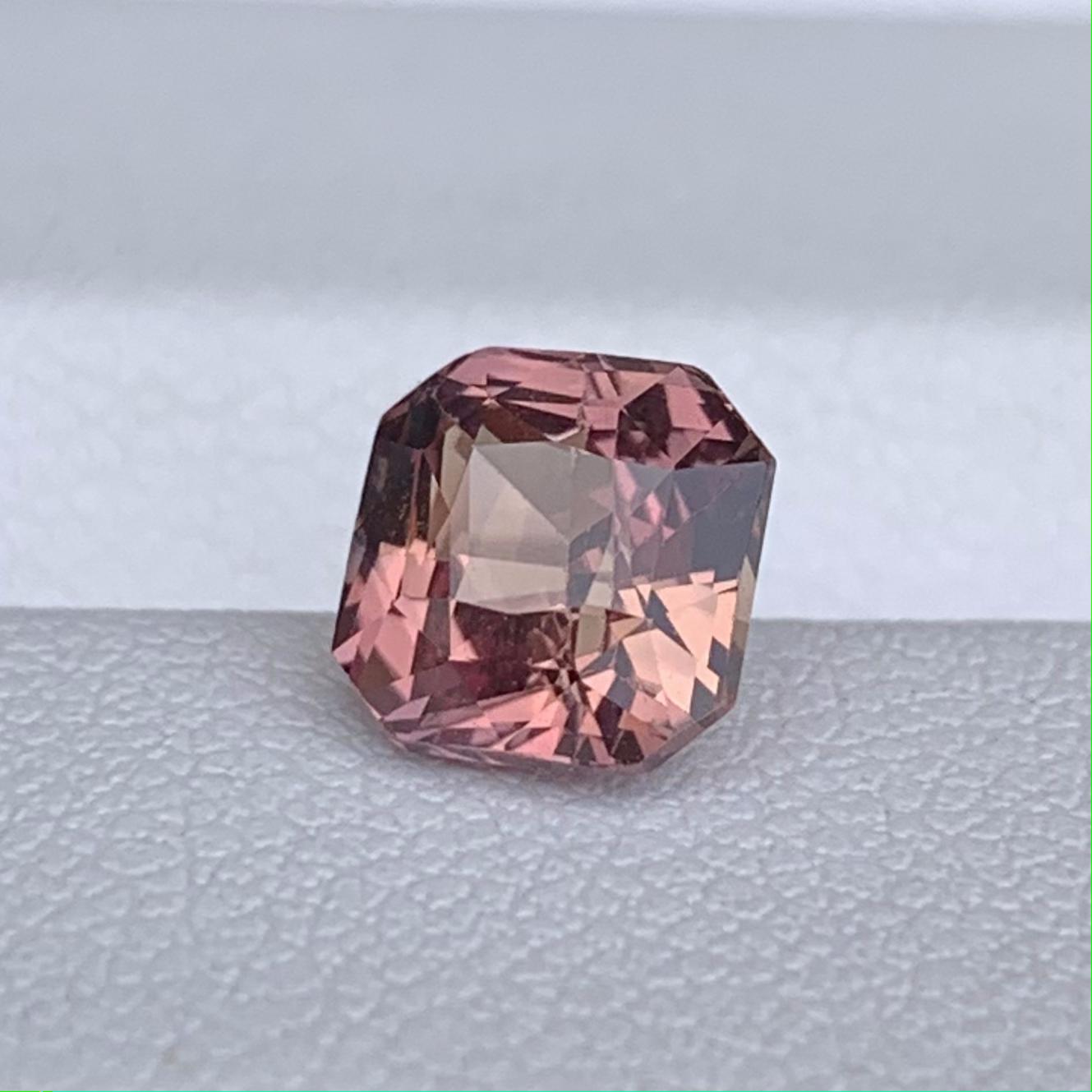 Natural Radiant Cut Padparadscha Sapphire 2.04ct - (UH)