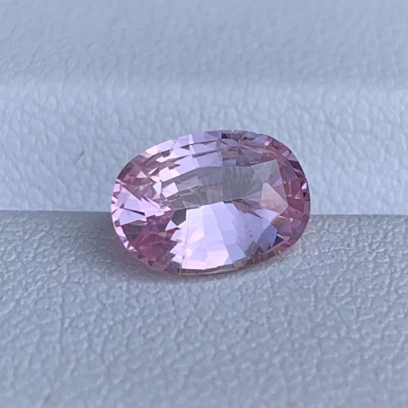 Natural Oval Cut Padparadscha Sapphire 1.74ct - (H)