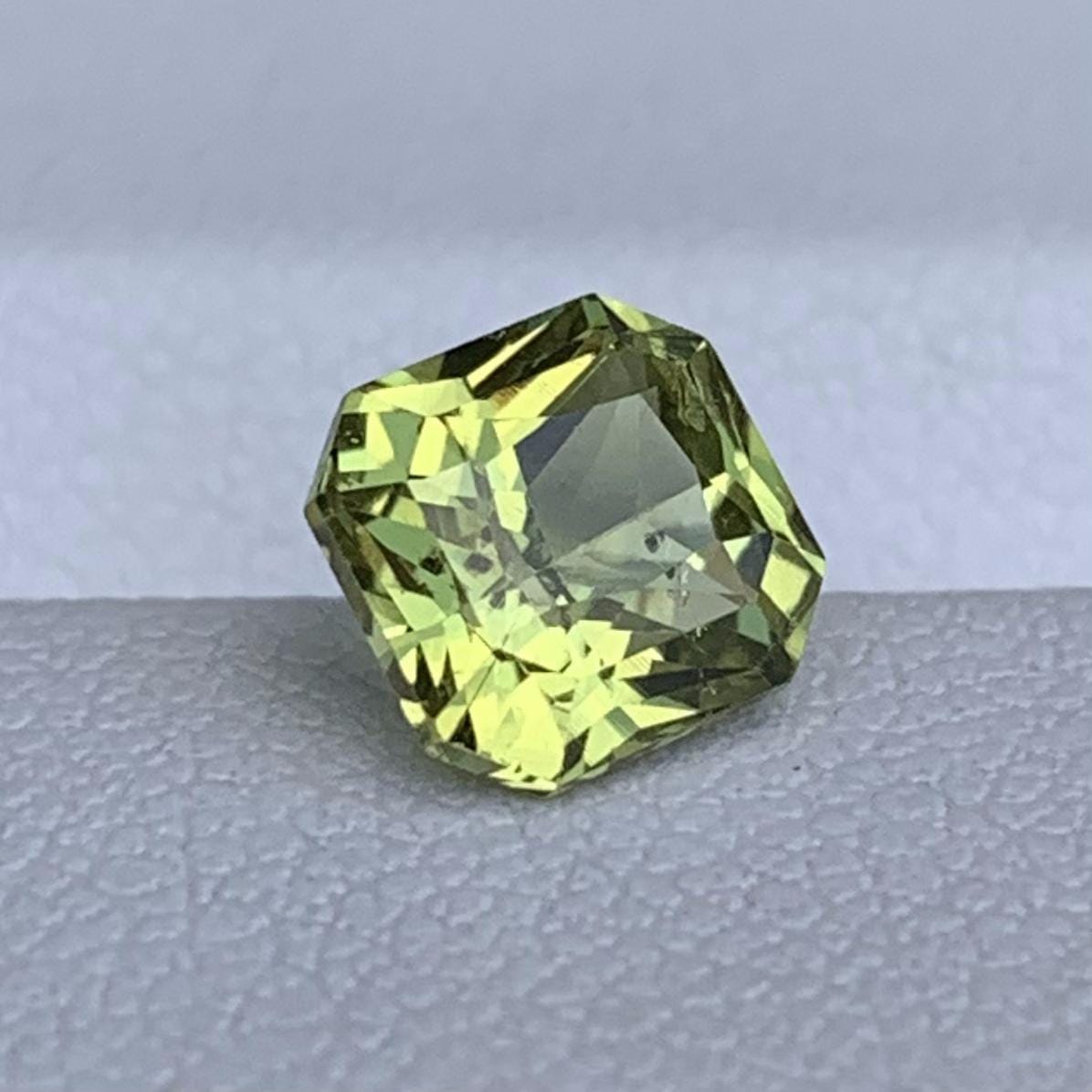 Natural Radiant Cut Vanadium Chrysoberyl 1.79ct - (UH)
