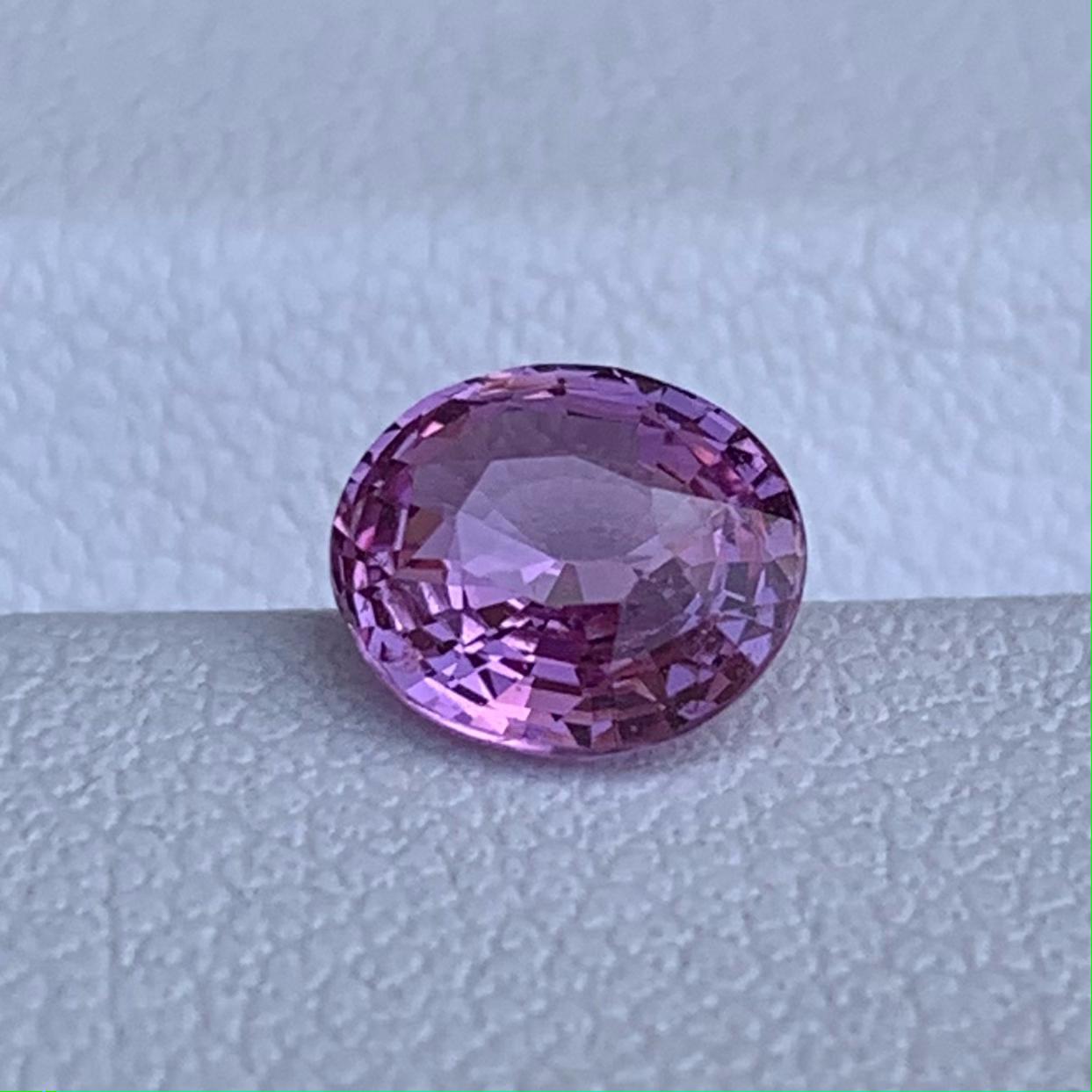Natural Oval Cut Pink Sapphire 1.24ct - (UH)