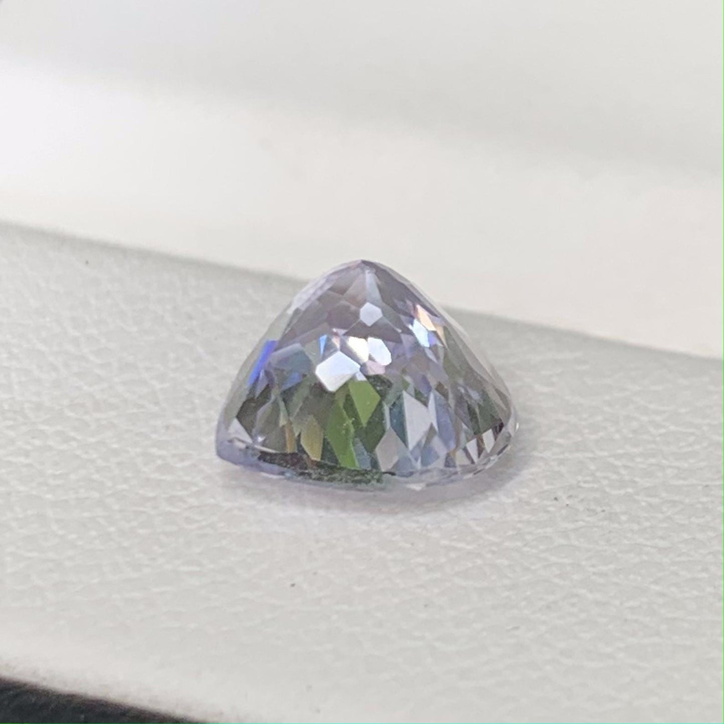 Heart Shaped Lavender Sapphire 2.63ct - (UH) - Baza Boutique