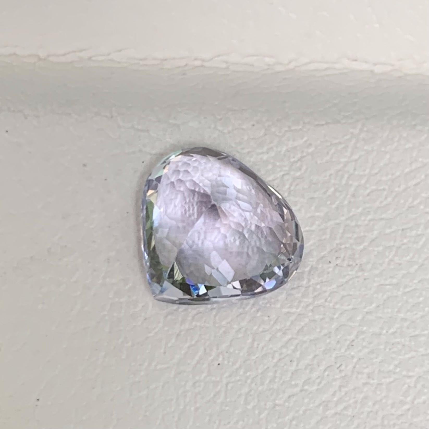 Heart Shaped Lavender Sapphire 2.63ct - (UH) - Baza Boutique