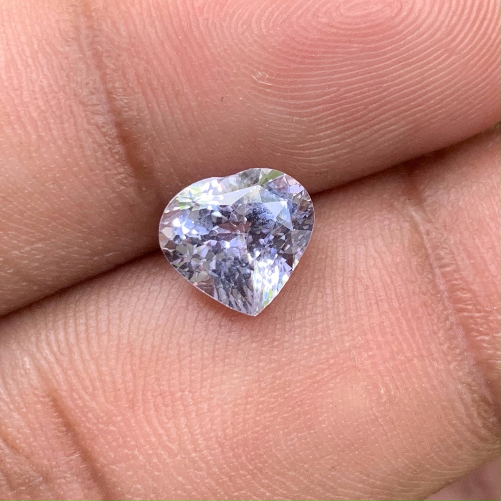 Heart Shaped Lavender Sapphire 2.63ct - (UH) - Baza Boutique