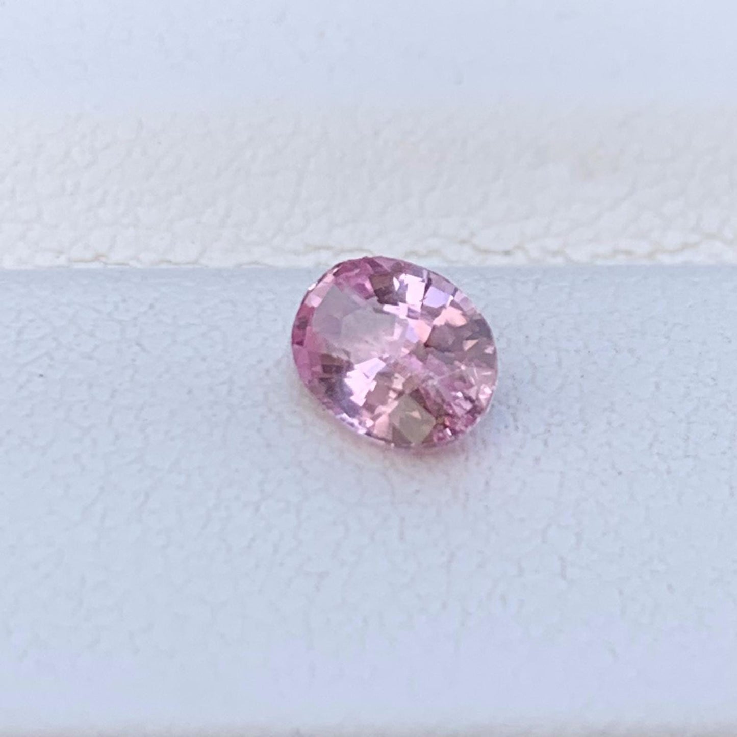 Natural Oval Cut Padparadscha Sapphire 0.71ct - (H)