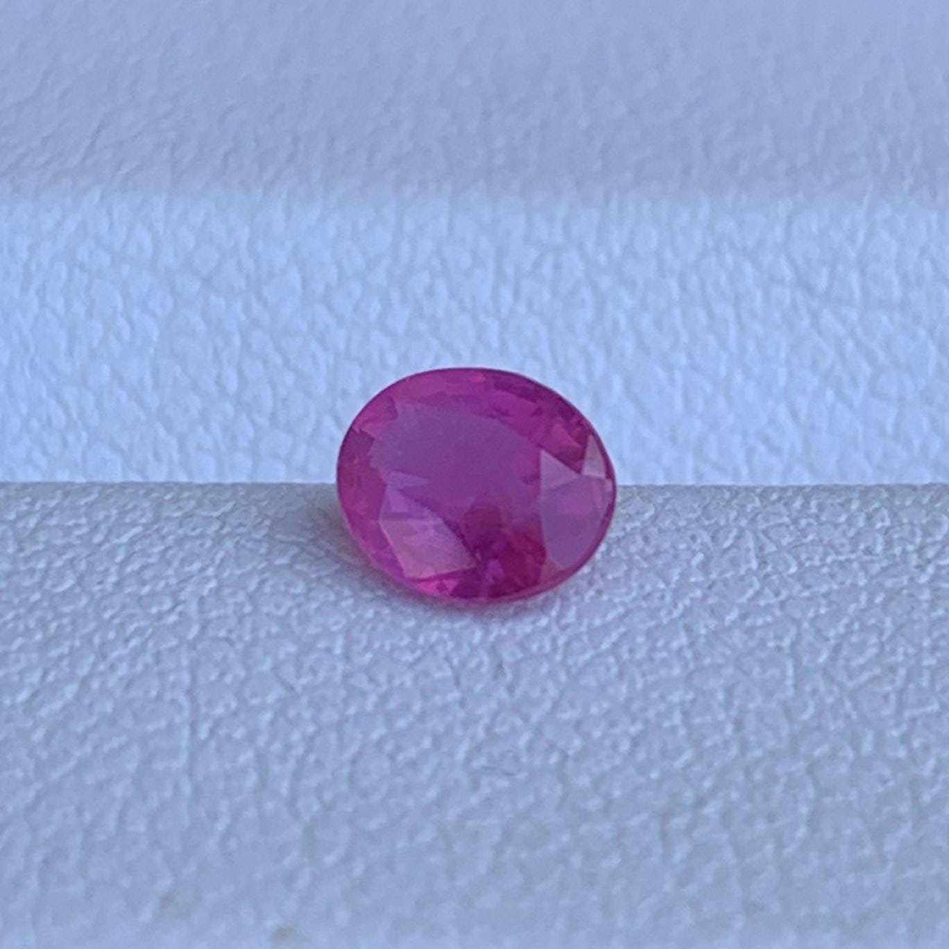 Natural Oval Cut Pinkish Ruby 0.54ct - (UH)