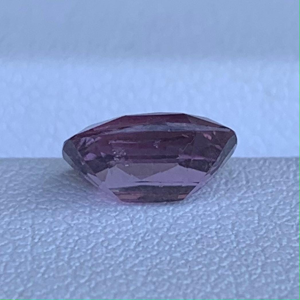 Grape Pink Sapphire 2.01ct - (UH) - Baza Boutique
