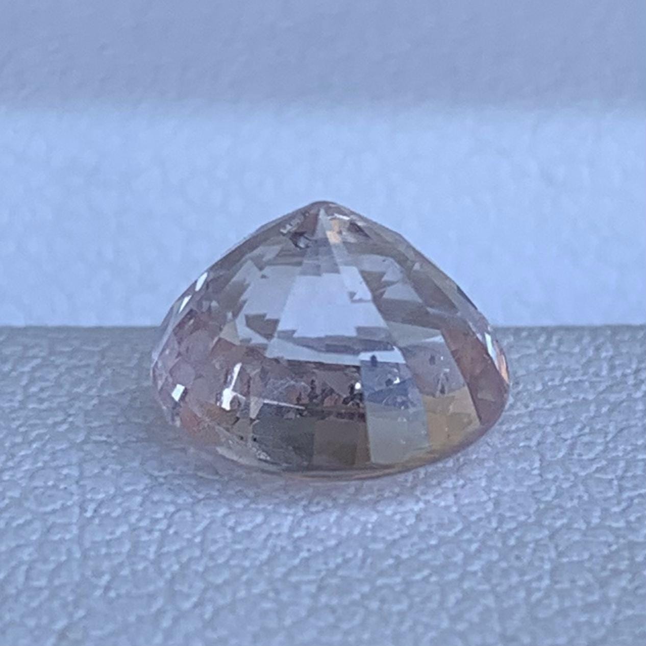 Natural Peach Sapphire 3.16ct - (UH) - Baza Boutique