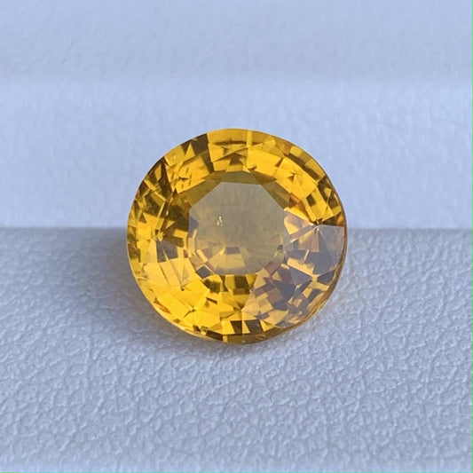 Natural Round Cut Golden Yellow Sapphire 3.03ct - (H)